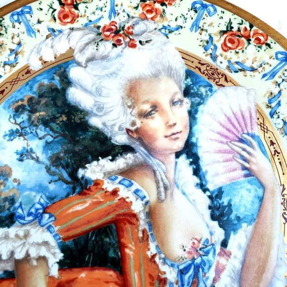 Oleg Cassini Marie Antoinette Collector Plate 10.25" French Rococo Style 1982 - Picture 2 of 9